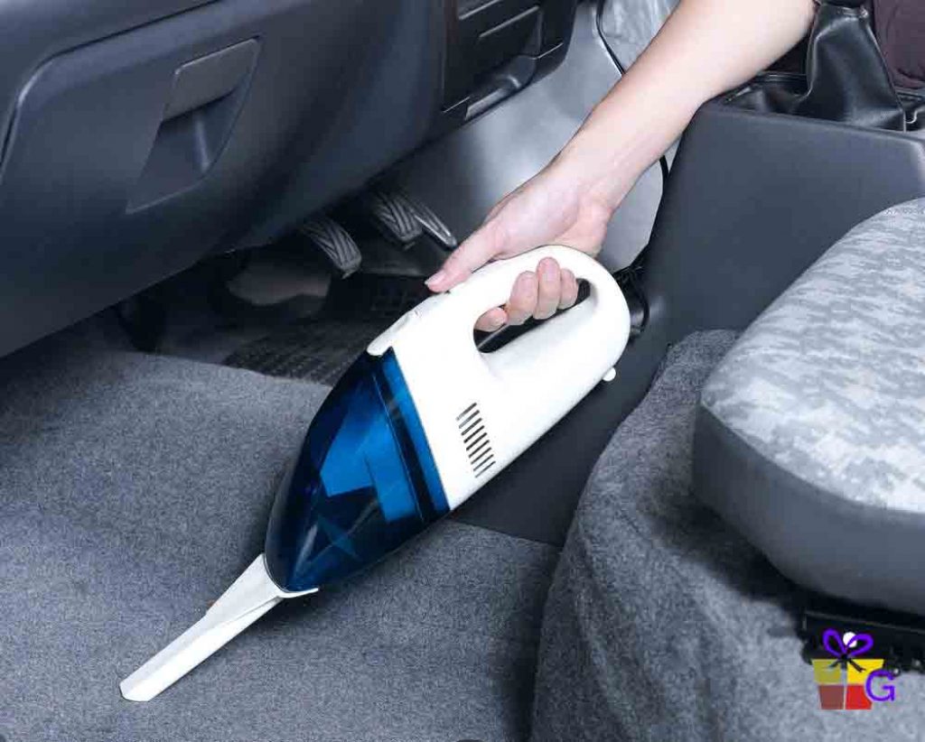 Car Vacuum - Gift Ideas for Father-in-law giftideasclub.com